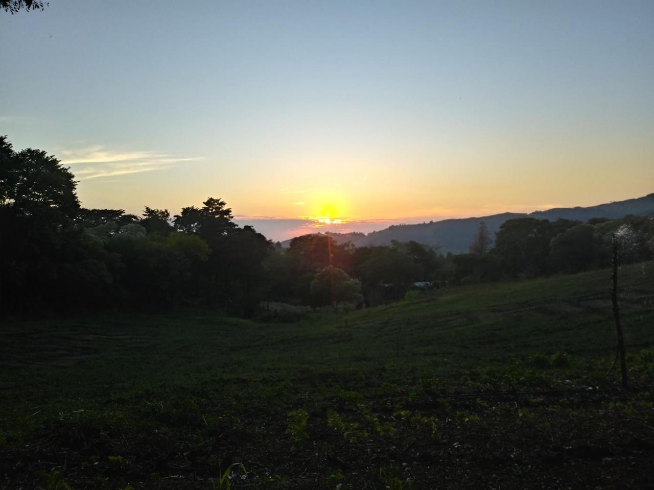 Cabanas La Montana Mountain Lodge Monteverde Екстериор снимка